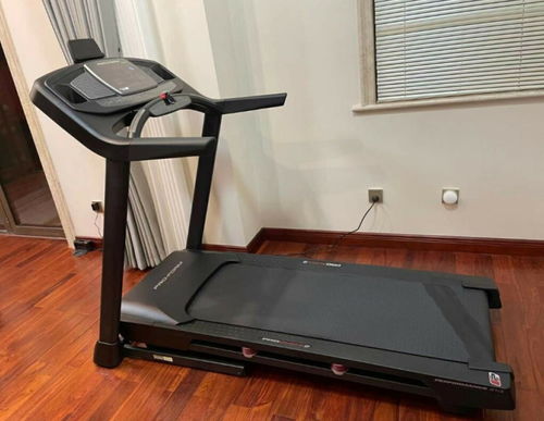 坡度调节跑步机推荐 打造高效减脂家居健身房